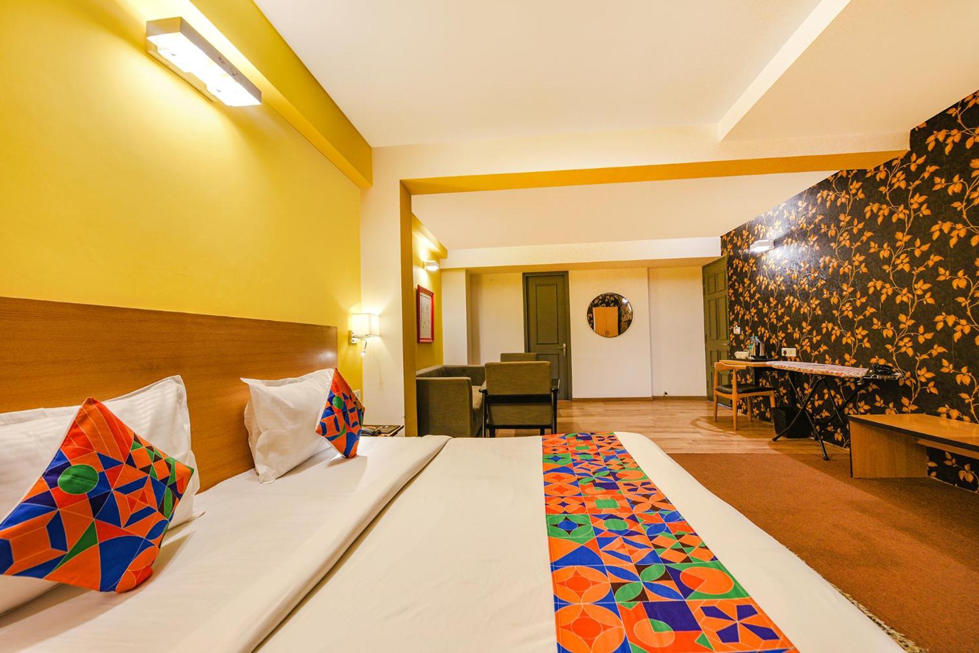Fabhotel Old Meple Leaf Gurgaon Exterior foto